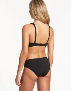 Scallop Longline Tri Bikini Top - Black